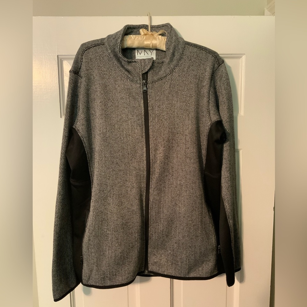 Women’s jacket, sz.XL, herringbone pattern black slimming inserts. Fleece inside